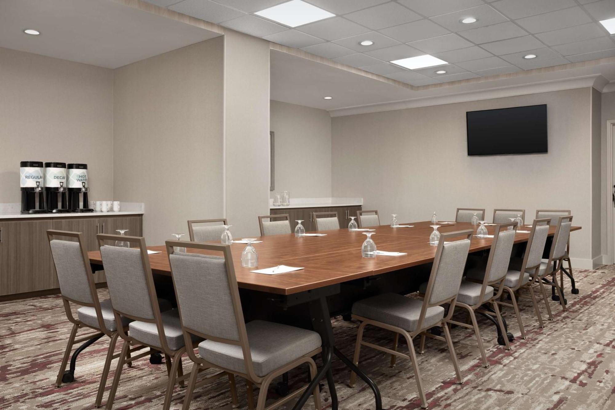 Hilton Garden Inn Philadelphia-Fort Washington Zewnętrze zdjęcie