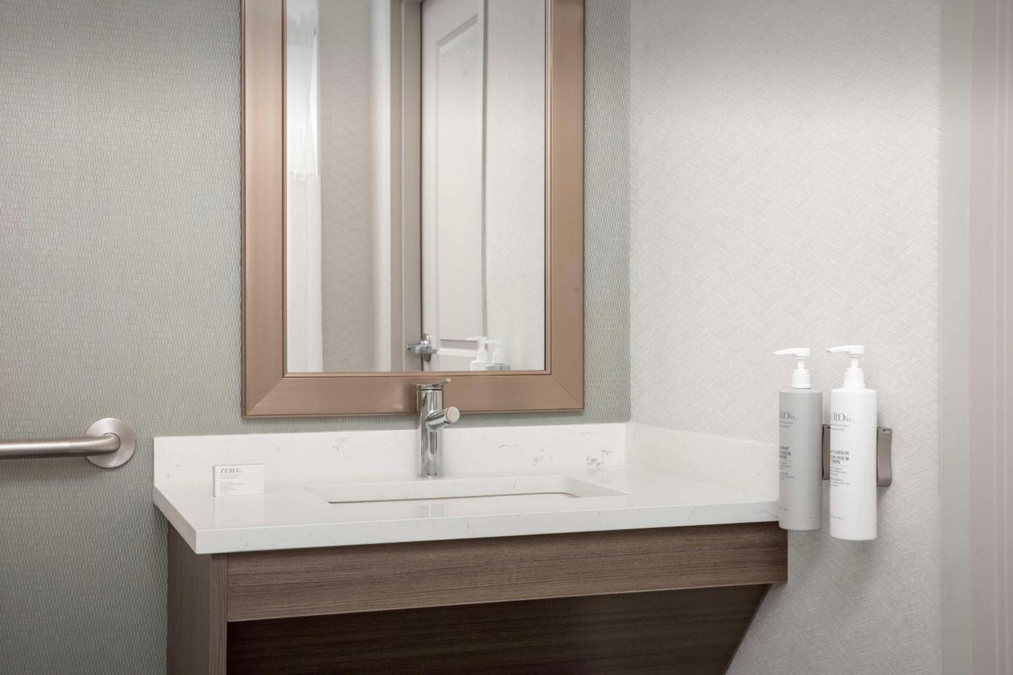 Hilton Garden Inn Philadelphia-Fort Washington Zewnętrze zdjęcie