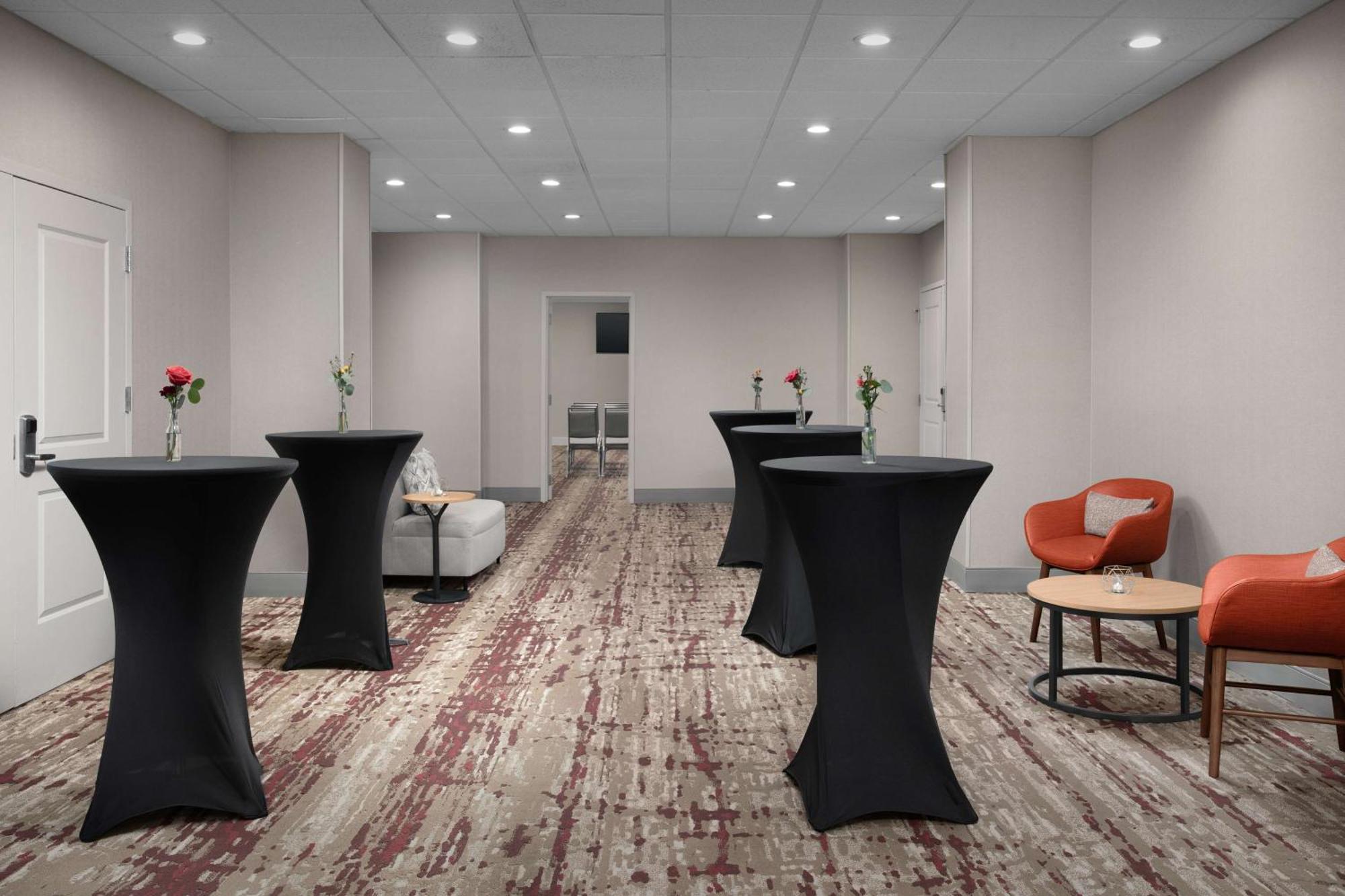 Hilton Garden Inn Philadelphia-Fort Washington Zewnętrze zdjęcie